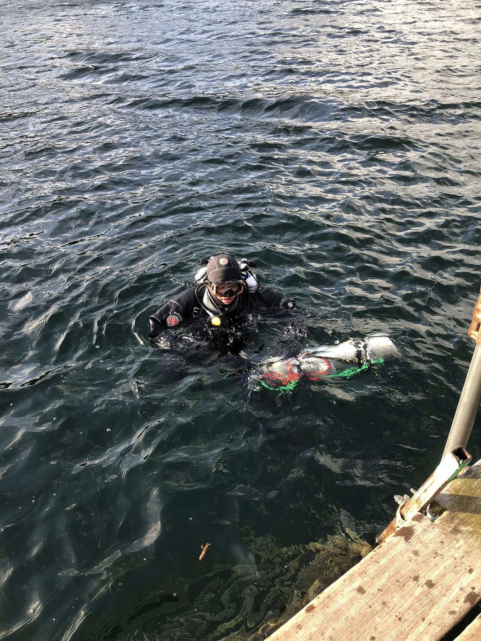 Diver surfacing after a training dive at Stoney Cove